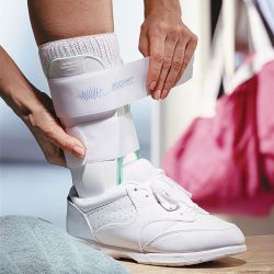 Donjoy AIRCAST Chevillère Standard  Taille unique