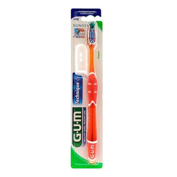 Brosse à Dents Technique Plus medium regular n°492